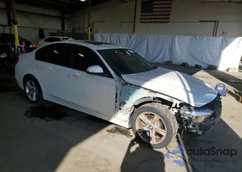 2014 BMW 328 I z USA, uszkodzony, nr VIN WBA3A5G56ENP31452